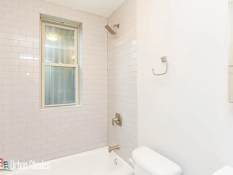 640 W Wrightwood Ave #109 — Photo 9