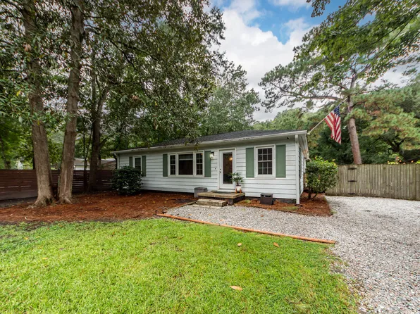 3572 Berryhill Rd, Johns Island, SC 29455
