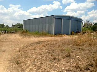 2111 Mora St, Carlsbad, NM 88220