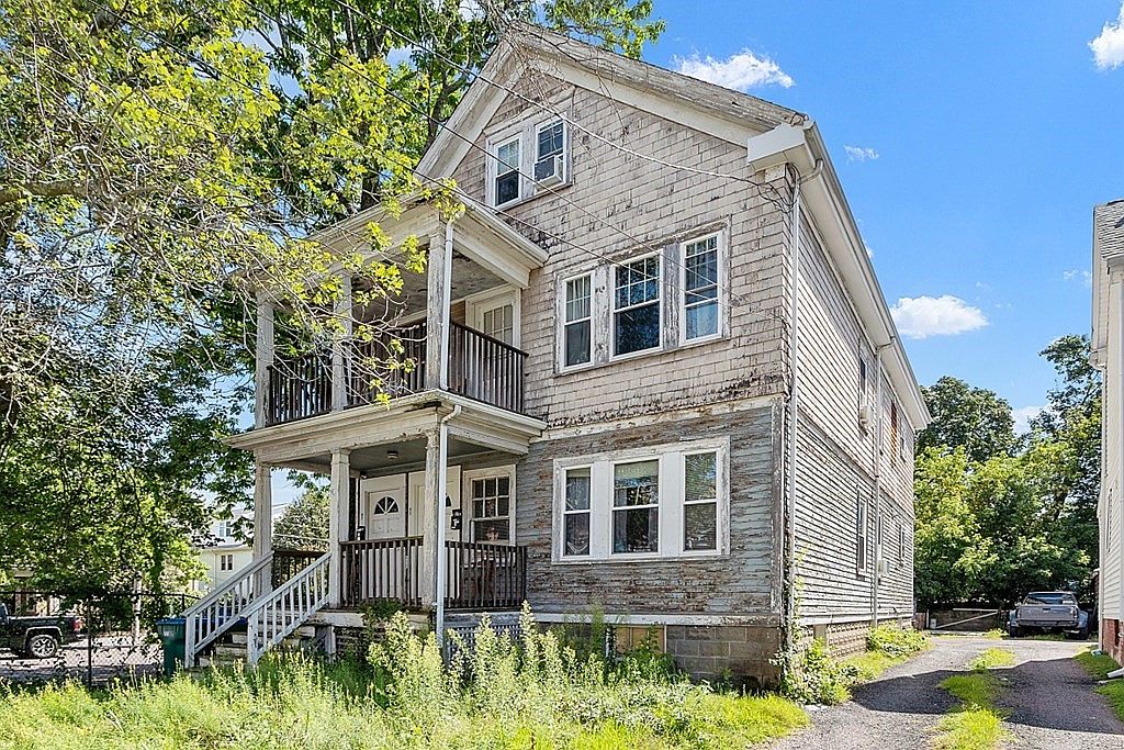 9597 Winthrop St, Medford, MA 02155 Zillow