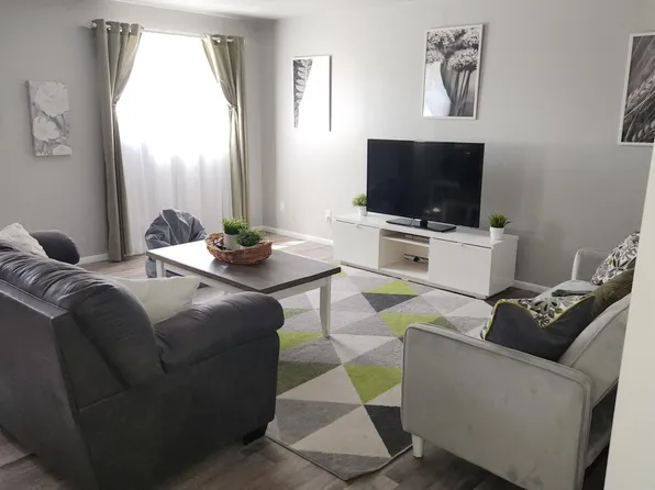 1113 E 5700 S, South Ogden, UT 84405