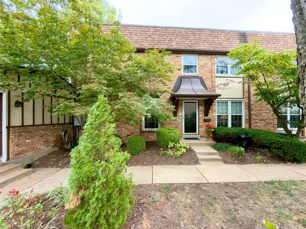 11877 Cresta Verde Dr, Saint Louis, MO 63146