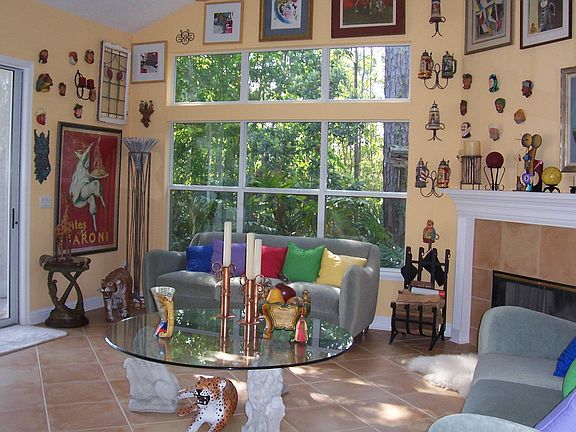 Family Room w/view Natural Area