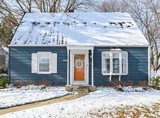 W164N8651 Hiawatha Ave, Menomonee Falls, WI 53051