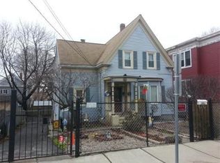 124 Bloomingdale St, Chelsea, MA 02150