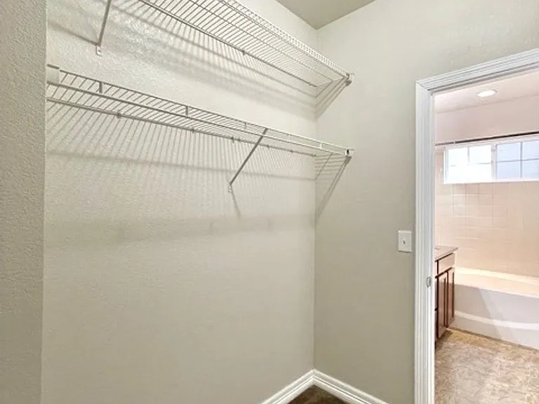 7778 Buckeye Tree Ln — Photo 25