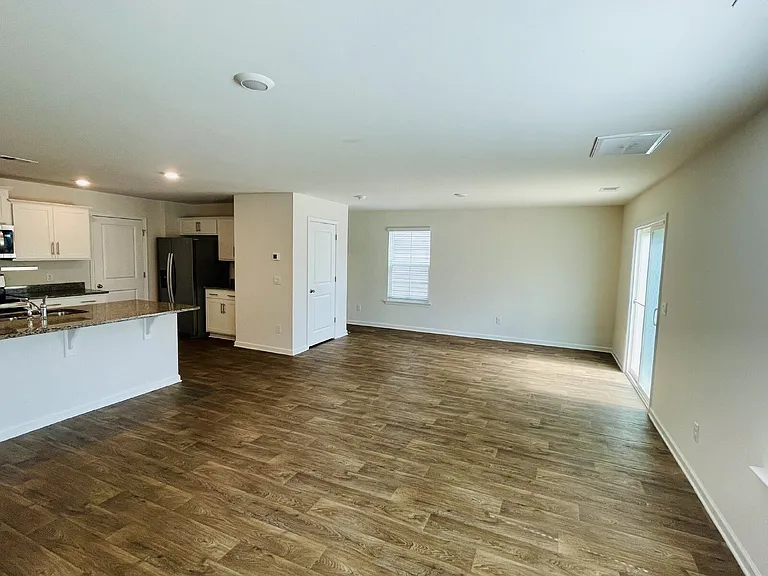 173 Dunham Rd — Photo 14