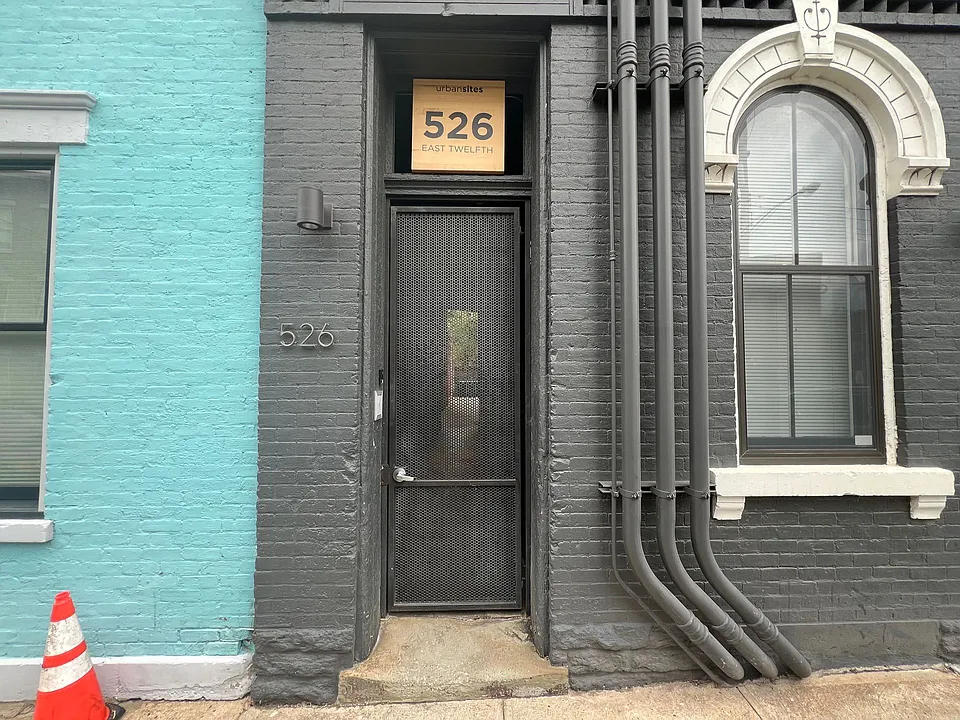 526 E 12th