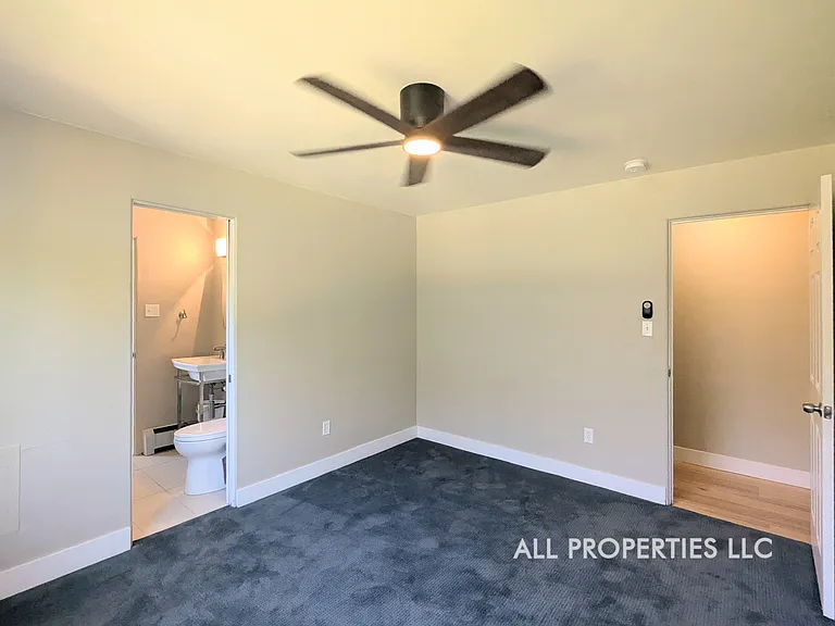 200 N Sherman St #9 — Photo 20