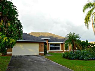 315 24th Ave SW, Ruskin, FL 33570