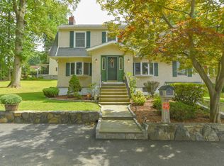 436 Manhattan Ave, Hawthorne, NY 10532