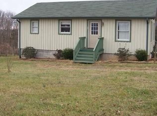 625 Flippin Rd, Lowgap, NC 27024