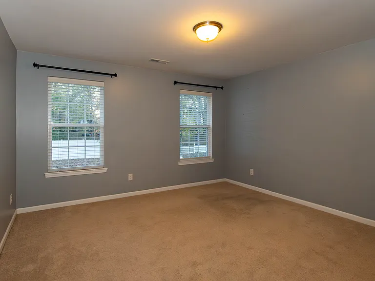 1730 Ridgestone Ln — Photo 12