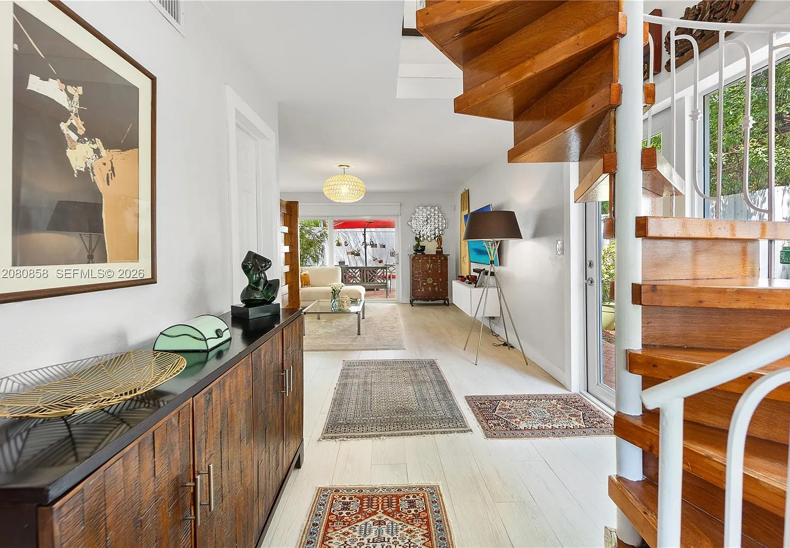 Banyan Village Condo — Photo 4