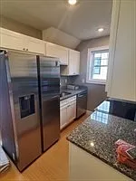 2 bed, 1.0 bath, 900 sqft, $2,700 — Photo 2