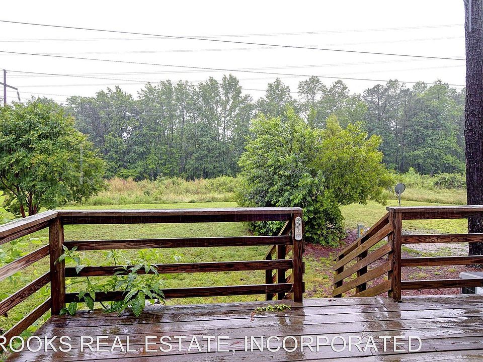 1st image of 5423 Skalak Dr
