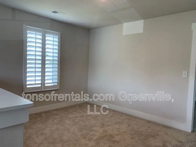 34 Galley Ln — Photo 8