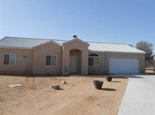 11064 Moki Ct, Apple Valley, CA 92308