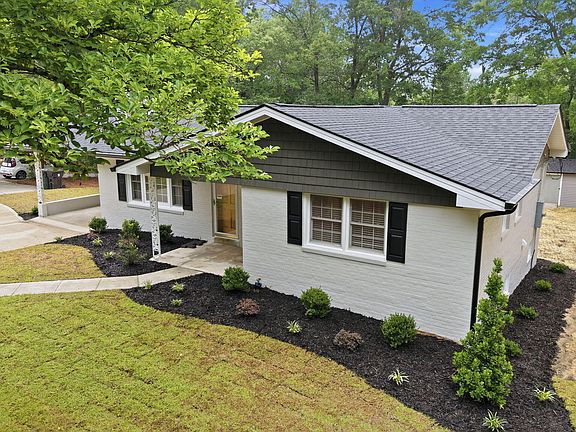 3rd image of 601 Bethesda Avenue