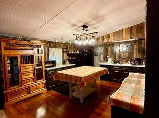 421 S County Road 315, Interlachen, FL 32148