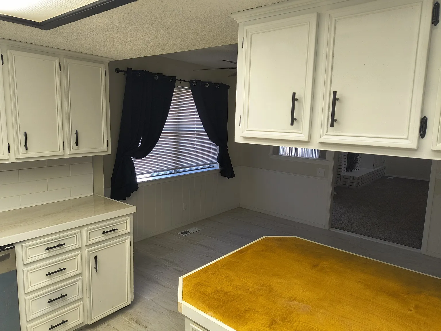 4 bed, 1875 sqft, $1,800 — Photo 4