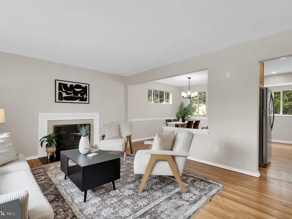 1710 Glenpark Dr, Silver Spring, MD 20902