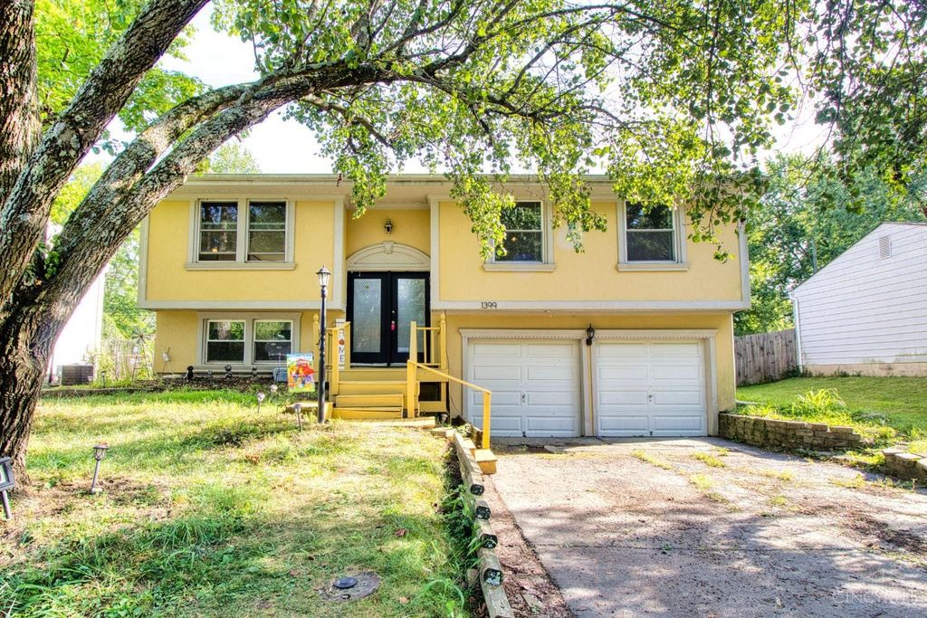 Real estate listing image