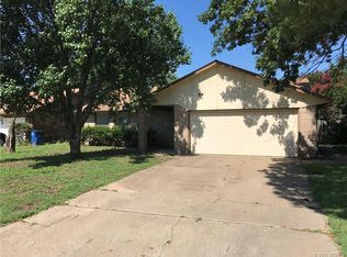 6740 S Rockford Ave, Tulsa, OK 74136