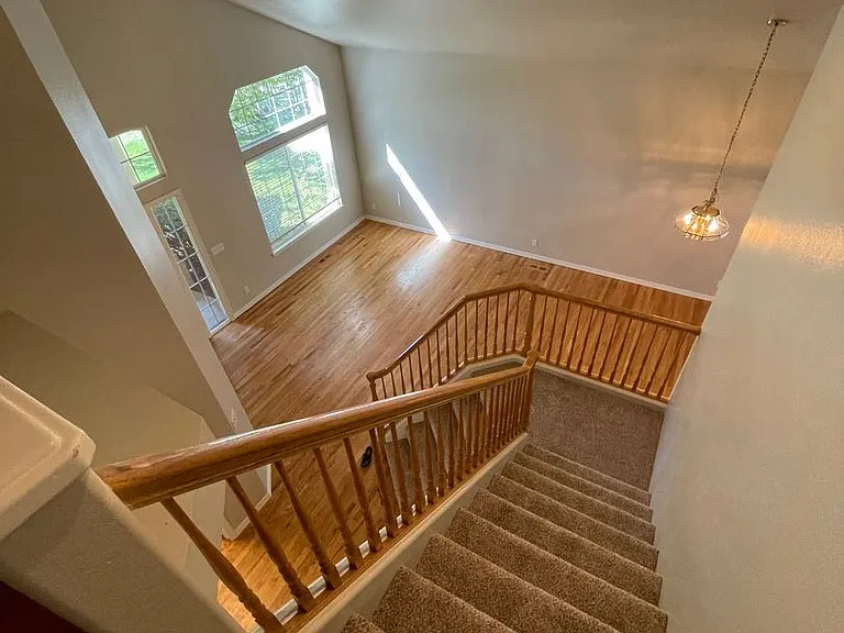 378 S Winthrop Way — Photo 38
