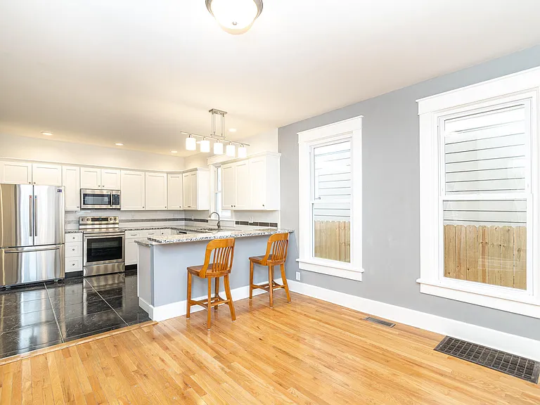 712 Terrace Ave — Photo 13