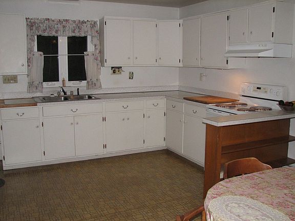 Large kitchen 