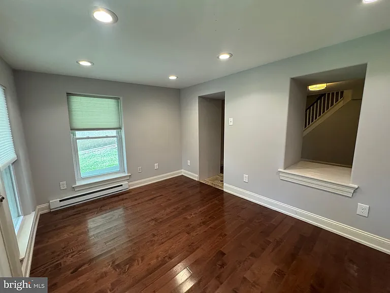 317 W 4th Ave — Photo 30