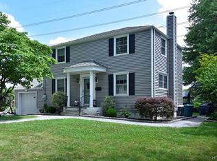 201 Concord Rd, Yonkers, NY 10710