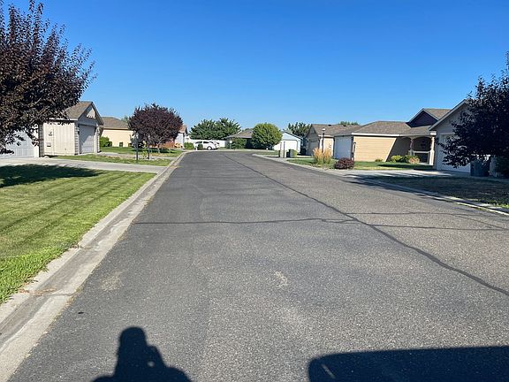 4th image of 1464 Larkspur Dr
