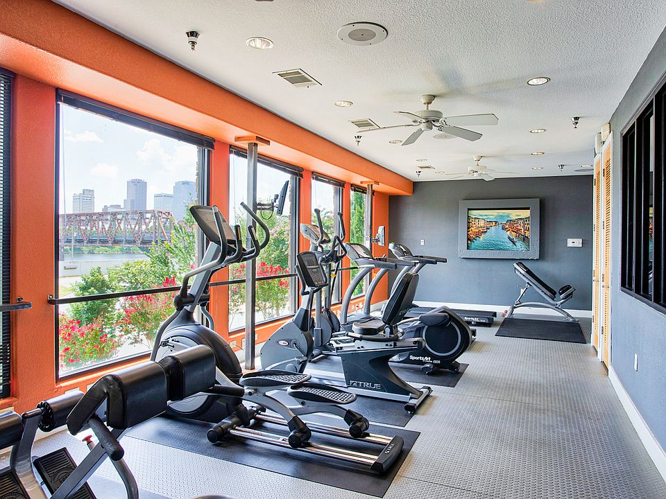 The Metropolitan is in one of the most distinctive areas in Central Arkansas. The Metropolitan combines technology, location, and design all with an urban twist.