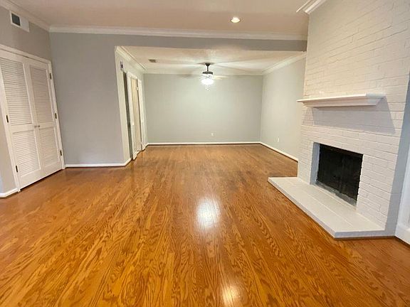 2nd image of 1439 Bering Dr #1471