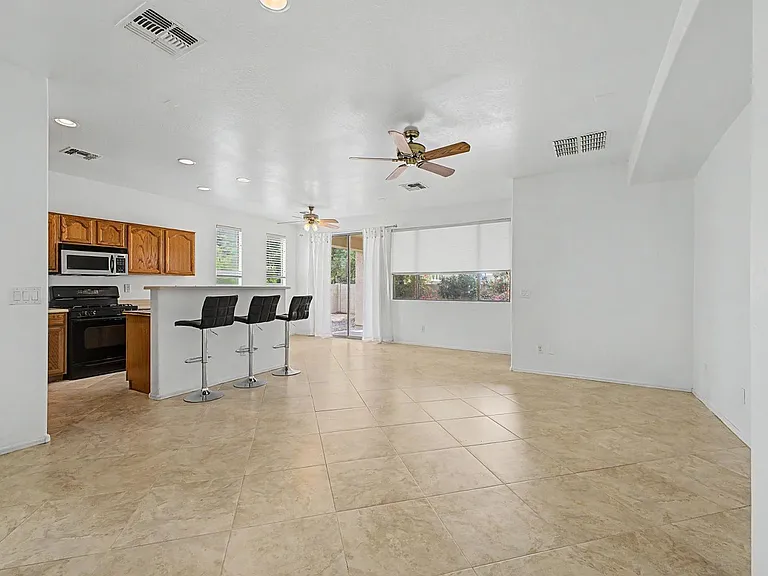 15235 W Windward Ave — Photo 9