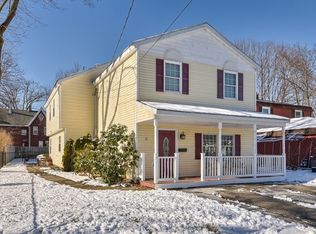 12 Adrian St, Pompton Lakes, NJ 07442
