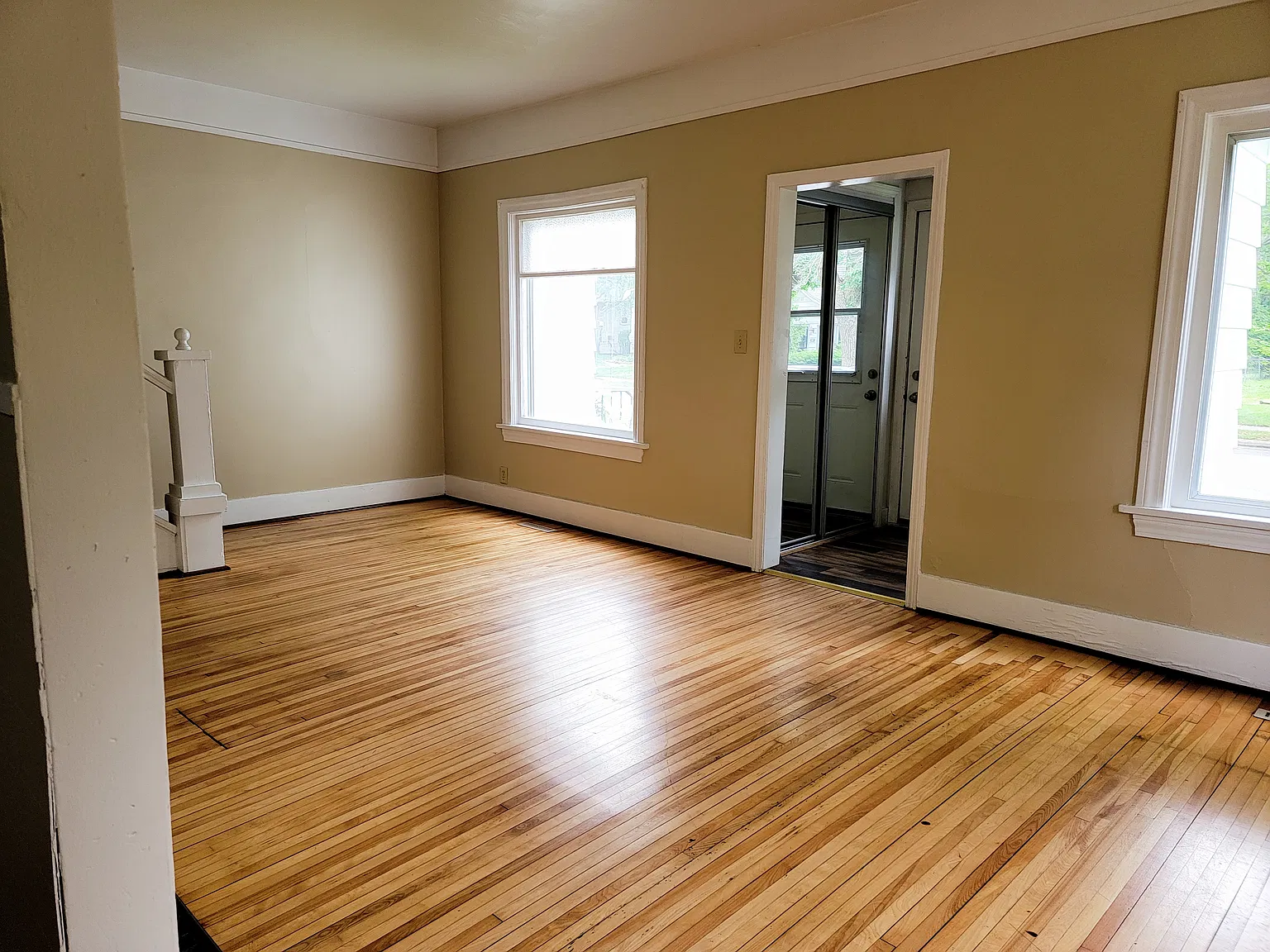2 bed, 965 sqft, $975 — Photo 3