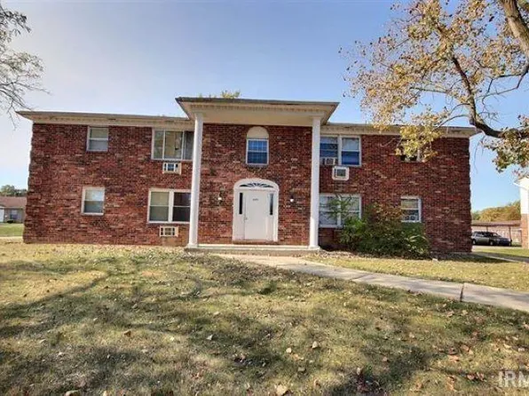 6301 Reed Rd, Fort Wayne, IN 46835