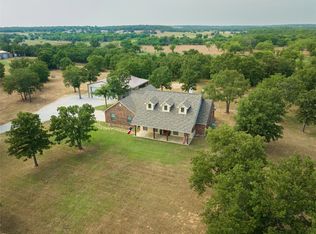 467 Timber Oaks Ct, Bowie, TX 76230