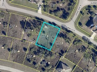 826 Portland St E, Lehigh Acres, FL 33974