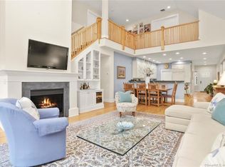 77 Havemeyer Ln UNIT 22, Stamford, CT