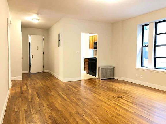 3rd image of 699 Ocean Ave APT 1C