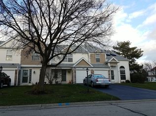 284 Chrisman Dr, Streamwood, IL 60107