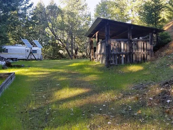 5325 Hearst Willits Rd, Willits, CA 95490