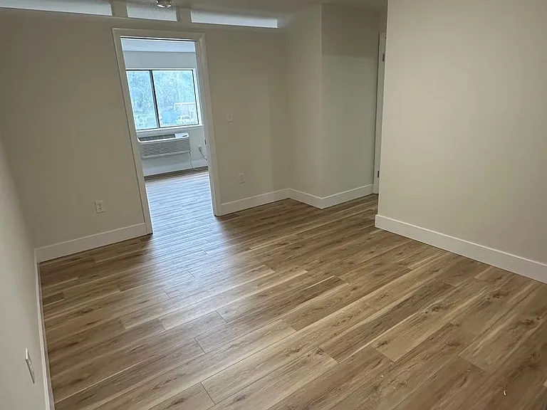 145 Whiting St — Photo 4
