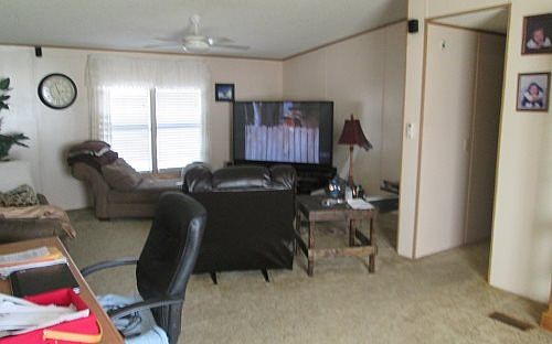 5th image of 443 SW Mollie Ter