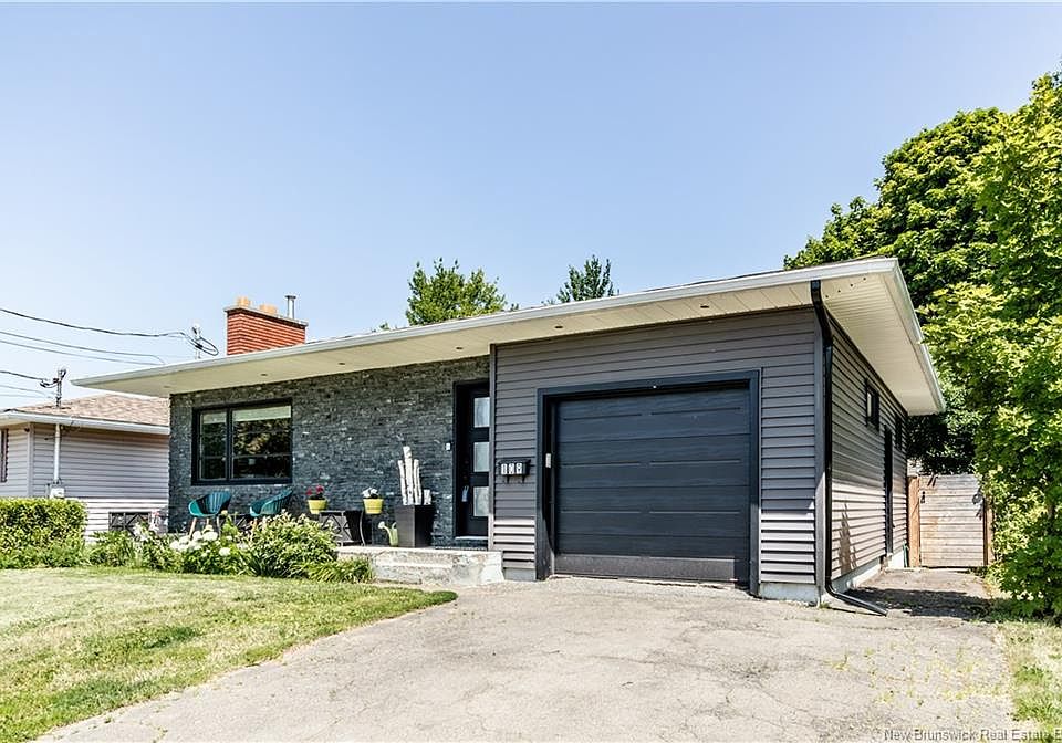 1st image of 109 Upton St
