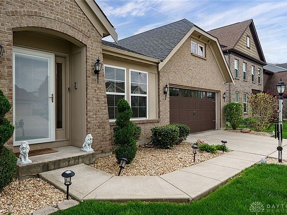 5th image of 135 Clearsprings Dr
